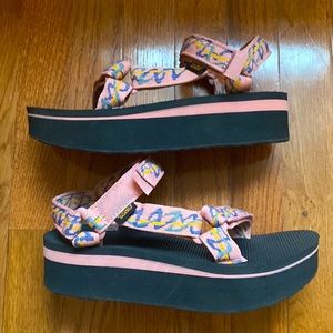 Teva Flatform Universal